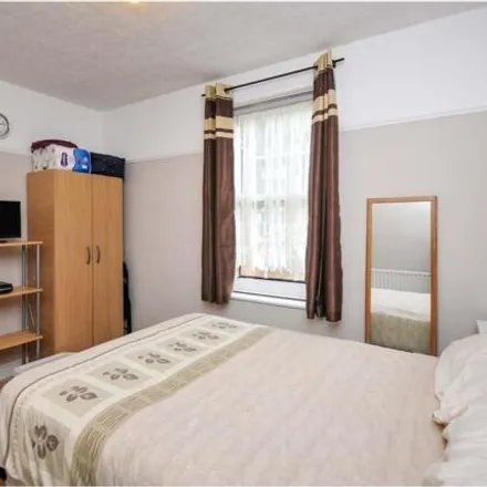 Image 7 - New Woodlands School, 49 Shroffold Road, London, BR1 5PD, United Kingdom - Townhouse for sale
