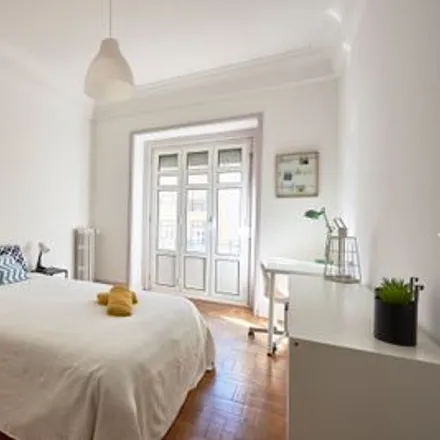 Rent this 13 bed room on Rua Joaquim António de Aguiar