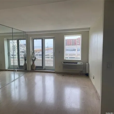 Image 5 - 440 West Broadway, City of Long Beach, NY 11561, USA - Apartment for rent