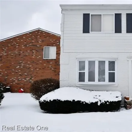 Image 1 - 577 North Fox Hills Drive, Bloomfield Township, MI 48304, USA - House for rent