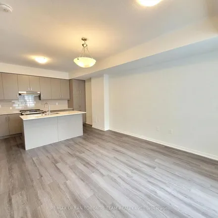 Rent this 3 bed apartment on Concord in Vaughan, ON L4K 1Y7