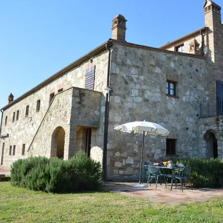 Rent this 2 bed house on Podere Palazzo Monaci in Strada Provinciale di Monte Oliveto, 53041 Asciano SI