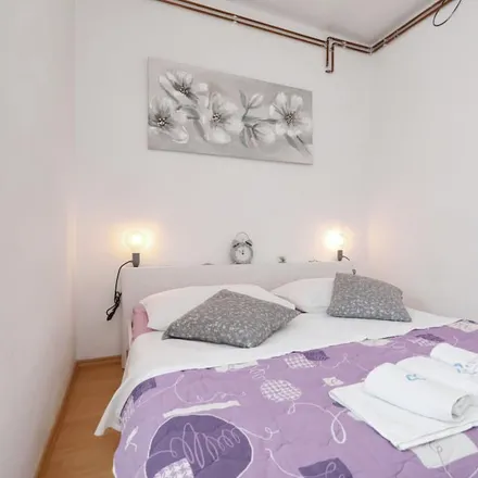 Image 4 - Grad Biograd na Moru, Zadar County, Croatia - Apartment for rent