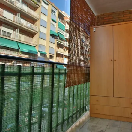 Image 4 - Avinguda de Blasco Ibáñez, 79, 46021 Valencia, Spain - Room for rent