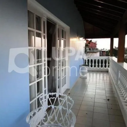 Buy this 4 bed house on Rua dos Jacarandas in Jardim Santa Helena, Bragança Paulista - SP