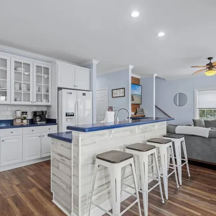 Rent this 6 bed house on Murrells Inlet