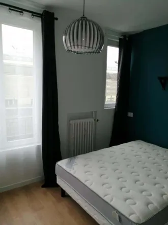 Rent this 1 bed room on 8 Rue de l'Écrevisse in 51100 Reims, France