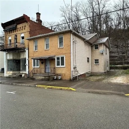 Buy this studio house on 425 Main Street in Belle Vernon, Fayette County
