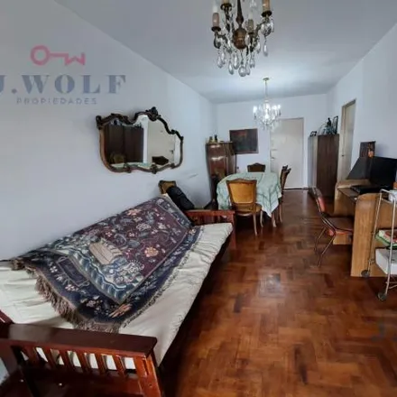 Buy this 3 bed apartment on Laboratorio Pérsico análisis clínicos in 52 - Belgrano 3963, Partido de General San Martín