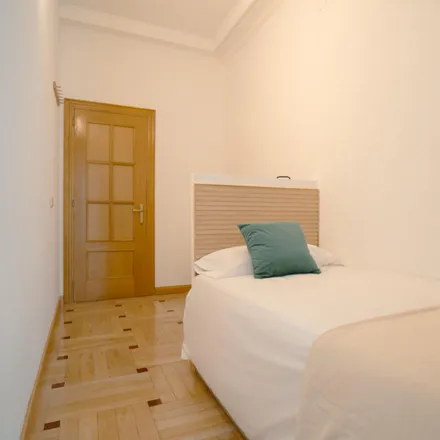 Rent this 9 bed room on Calle de Joaquín María López in 36, 28015 Madrid