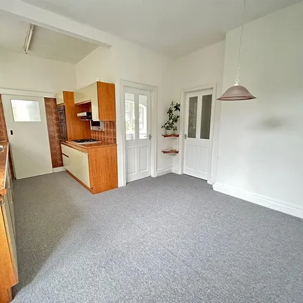Rent this 3 bed apartment on Stepney Grove in Scarborough, YO12 5DF