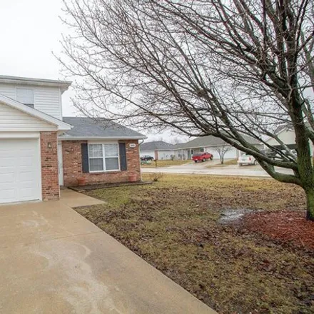 Rent this 3 bed house on 1601 Bold Ruler Court in Columbia, MO 65202