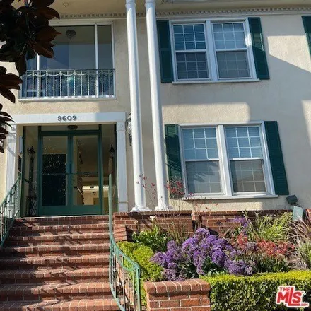 Rent this 1 bed house on 353;355;349;351 Peck Drive in Beverly Hills, CA 90212