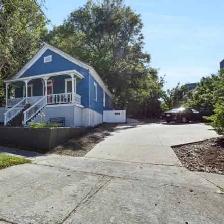 Buy this 2 bed house on 783 South 4th Street in Wilmington, NC 28401