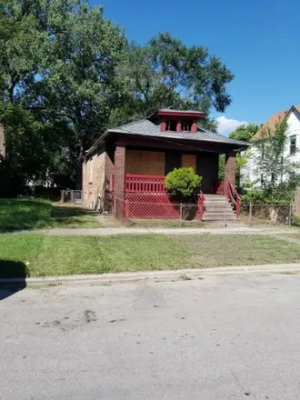 Buy this 2 bed house on 400-412 West 71st Street in Chicago, IL 60621