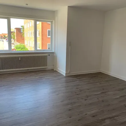 Rent this 3 bed apartment on Nørrebrogade 30 in 7000 Fredericia, Denmark