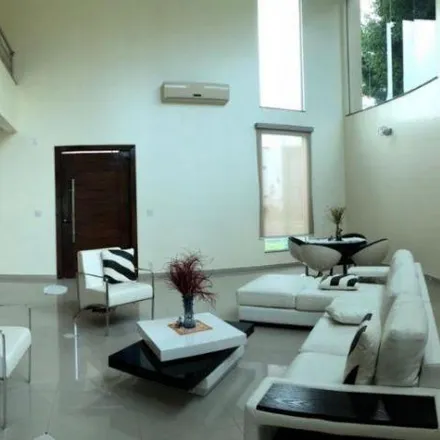 Buy this 4 bed house on Avenida do Turismo in Tarumã, Manaus - AM