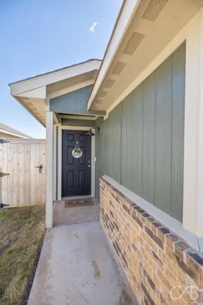 Rent this 3 bed house on Vineyard Drive in Abilene, TX 79606