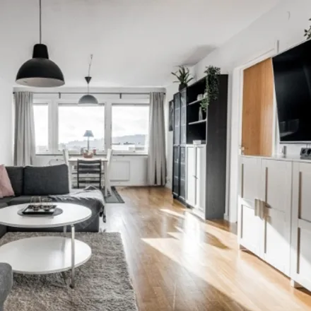 Rent this 3 bed condo on Lillekärr Norra 6 in 425 34 Mysterna, Sweden