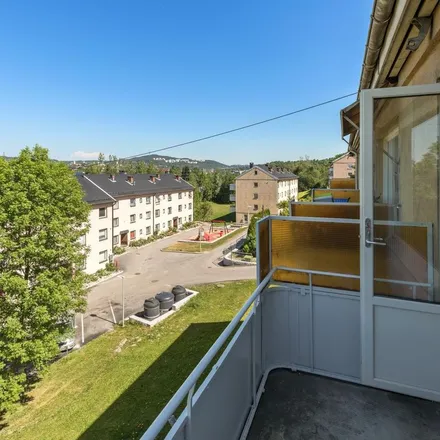 Rent this 2 bed apartment on Lindeberglia 8 in 1069 Oslo, Norway