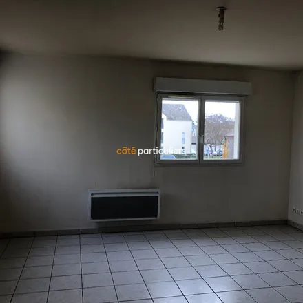 Image 3 - 71 Rue de Saint-Denis, 45560 Saint-Denis-en-Val, France - Apartment for rent