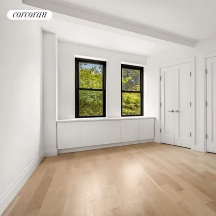 Image 6 - 337 West 95th Street, New York, NY 10025, USA - Condo for sale