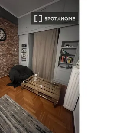 Rent this 2 bed room on Εριφύλης 9 in Athens, Greece