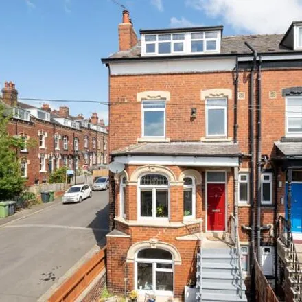 Buy this 3 bed house on Methley View in Leeds, LS7 3NH