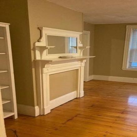 Rent this 4 bed house on 199 Beacon Street in Somerville, MA 02138-1901