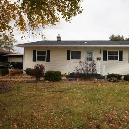 Buy this 3 bed house on 309 South Ellwood Street in Dodgeville, WI 53533