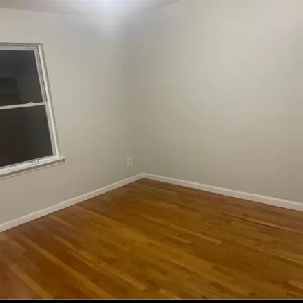 Rent this 1 bed room on 190 Avon Avenue in Newark, NJ 07108