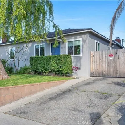 Image 1 - 5736 Troost Avenue, Los Angeles, CA 91601, USA - House for sale