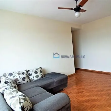 Buy this 2 bed apartment on Avenida Jabaquara 996 in Mirandópolis, São Paulo - SP