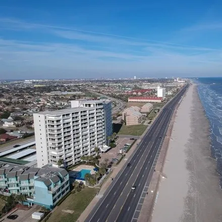 Buy this 3 bed condo on The Breakers of Galveston in 77th Street, Galveston