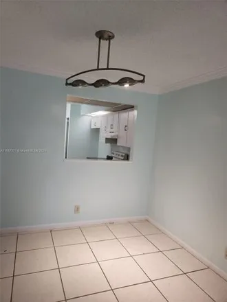 Image 5 - unnamed road, Lauderhill, FL 33313, USA - Condo for rent