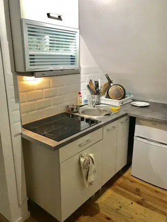 Rent this 4 bed room on Słupska 17 in 80-392 Gdansk, Poland
