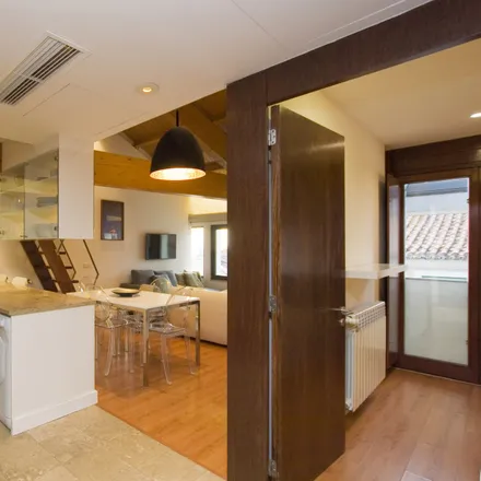 Rent this 2 bed apartment on Moy Charcutaria & Garrafeira in Rua Dom Pedro V 111, 1250-083 Lisbon