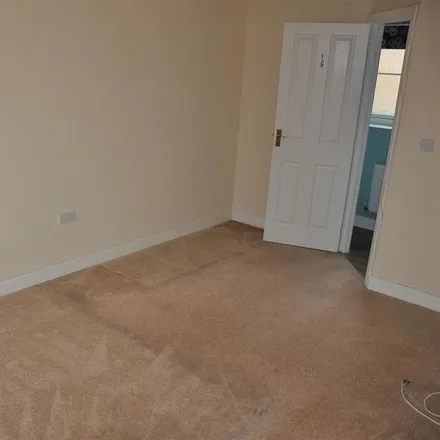 Image 7 - 12 Castle Well Drive, Salisbury, SP4 6GD, United Kingdom - House for rent