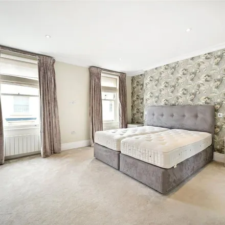 Image 4 - 2-22 Chester Row, London, SW1W 9JF, United Kingdom - Apartment for rent