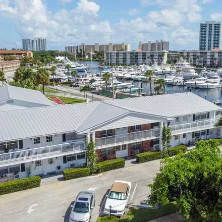 Image 3 - 900 Marina Drive, North Palm Beach, FL 33408, USA - Apartment for rent
