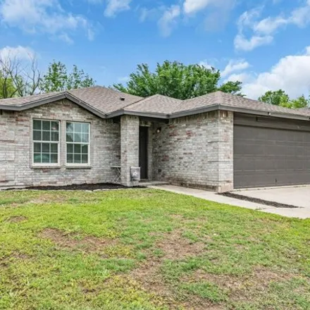 Image 2 - 16411 Cowboy Trail, Fort Worth, TX 76247, USA - House for sale