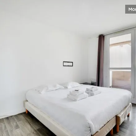 Rent this 3 bed apartment on Aura Immobilier in Rue de Paris, 75020 Les Lilas