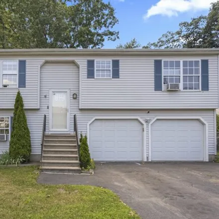 Buy this 3 bed house on 33 Woodglen Dr in Waterbury, Connecticut
