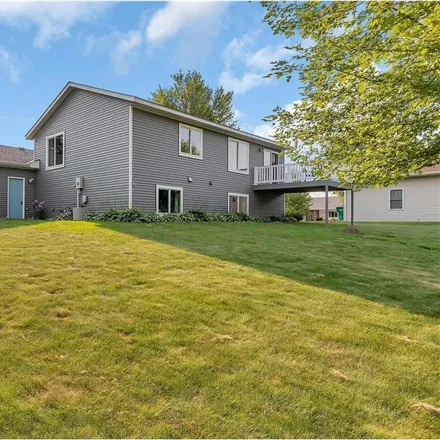 Image 2 - 201 Park Court, Albany, Stearns County, MN 56307, USA - House for sale