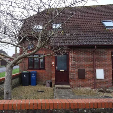 Rent this 2 bed house on 14 Heather Fields in Milton on Stour, SP8 4TT