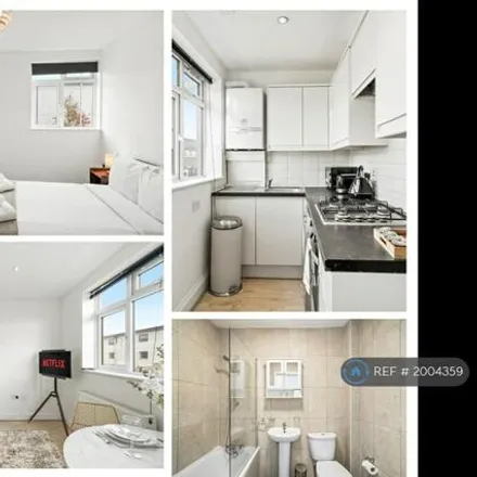 Rent this 1 bed apartment on UX1 Studios in Wallingford Road, London