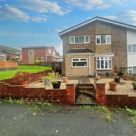 Buy this 3 bed duplex on Maes Ty Canol in Baglan, SA12 8UW