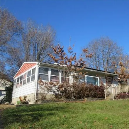 Image 4 - 4 Gusty Road, Gardnertown, Newburgh, NY 12550, USA - House for sale