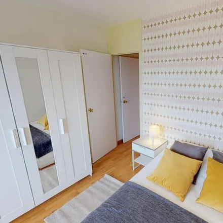 Rent this 4 bed room on Résidence Louvois in Avenue de l'Architecte Louis Cordonnier, 59800 Lille