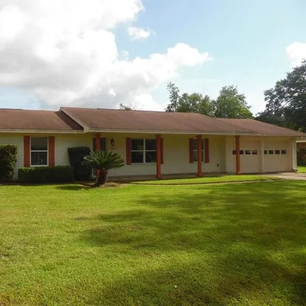 Buy this 3 bed house on 207 Lynn Drive in Lumberton, TX 77657